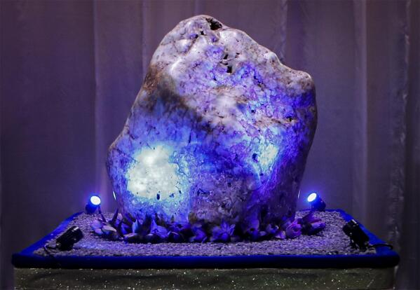 Sri Lanka company prepares to sell massive blue gemstone AP News